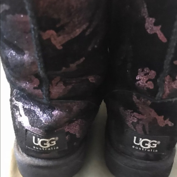 Ugg Australia Classic Short Pink Glitter Camo Boot - Picture 3 of 7